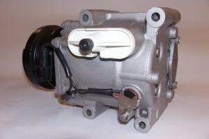 Compresor De Aire Acondicionado Ford Scroll (Fiesta IV, Fiesta V, Focus, Fusion, Ikon, Transit Connect)